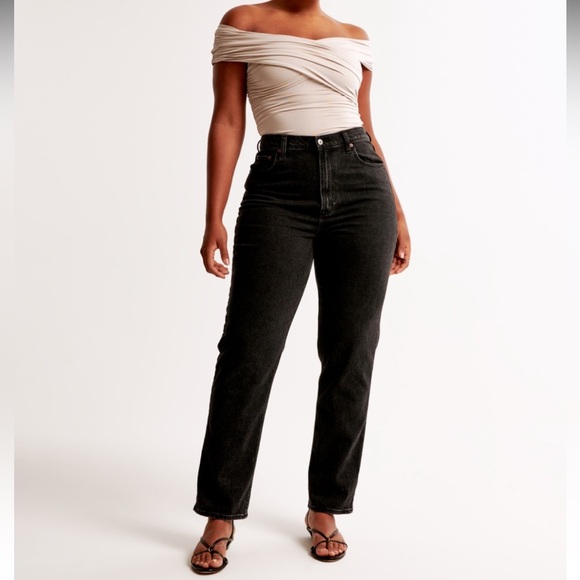 Abercrombie and Fitch Curve Love jeans - Picture 1 of 4